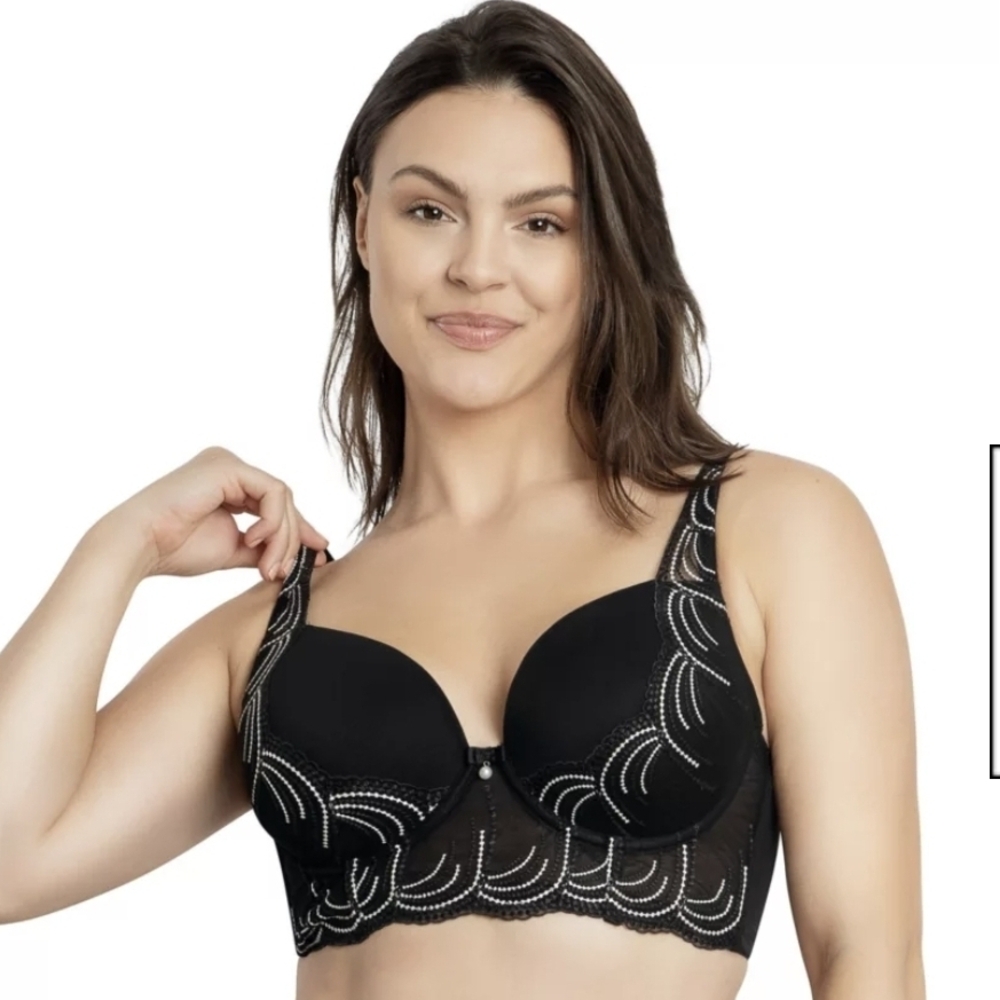 Chic Black Lace Underwire Bra 36GG NEW NWT